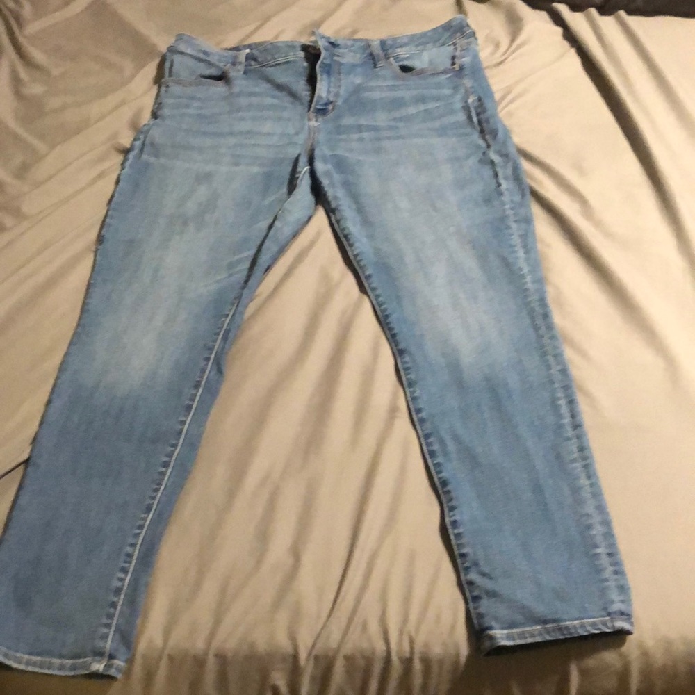 American Eagle skinny jeans